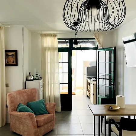 Centrico Y Tranquilo